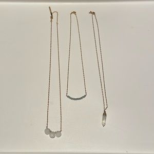 Viviana D’ Ontañon necklace set of 3